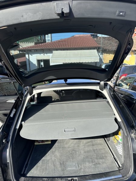 Tirane, shitet me portobagazh Audi A6 Avant C7 Nafte, e zeze automatik Klima 278.000 km 10.000 €