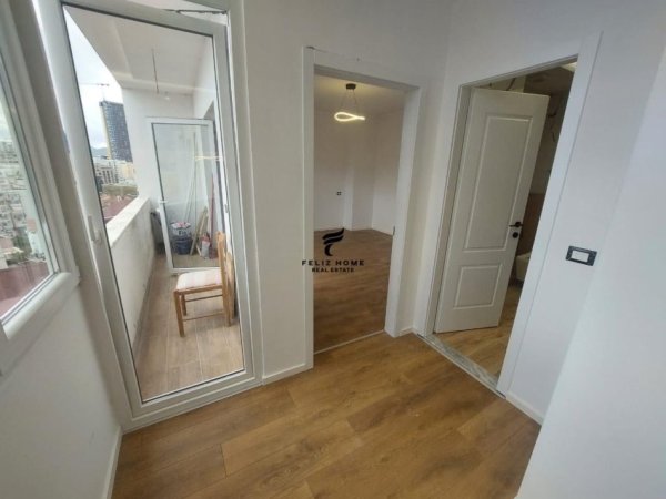 Tirane, shitet apartament 2+1+Ballkon Kati 10, 100 m² 215.000 € (RRUGA E BARRIKADAVE)