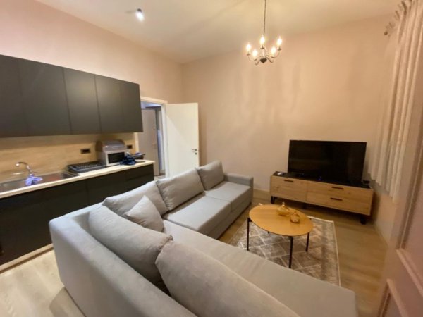 Tirane, shes apartament+verande | Penthouse 2+1+Aneks+Ballkon Kati 1, 107 m² 150.000 € (Peti)