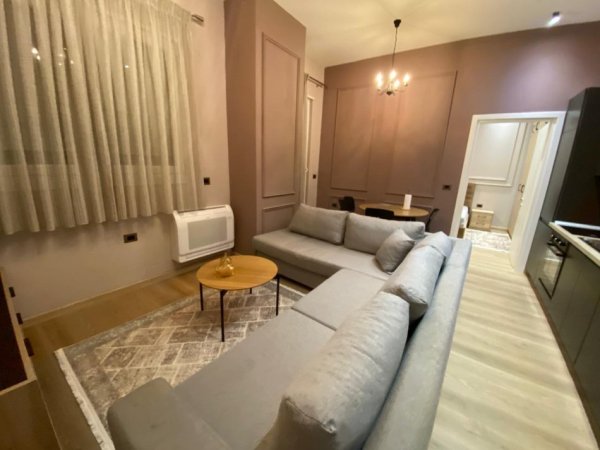 Tirane, shes apartament+verande | Penthouse 2+1+Aneks+Ballkon Kati 1, 107 m² 150.000 € (Peti)