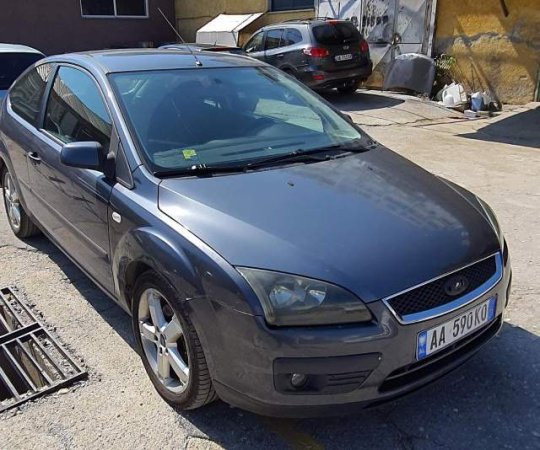 Tirane, shes makine Ford Focus Viti 2007, 2.800 Euro i Diskutueshem
