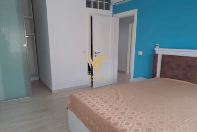 Tirane, jepet me qera apartament 2+1+Ballkon Kati 4, 100 m² 700 € (RRUGA FORTUZI)