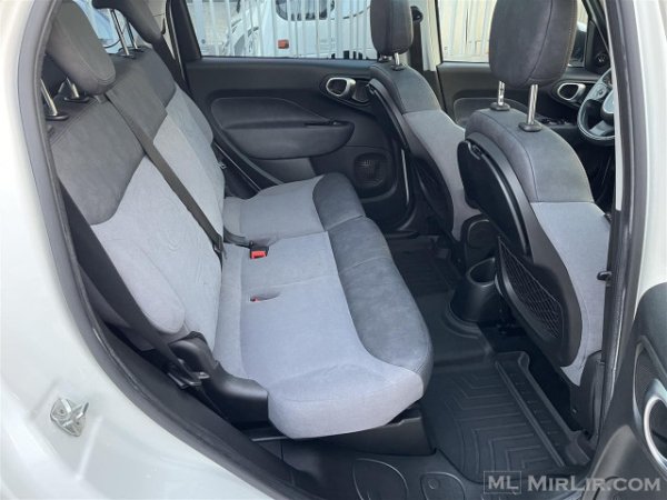 Tirane, shes makine FIAT 500 L Nafte, e bardhë automatik Klima 149.000 km 9.200 €