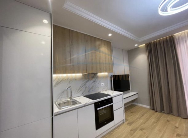 Tirane, shitet apartament 1+1 Kati 3, 54 m² 145.000 € (21Dhjetori)