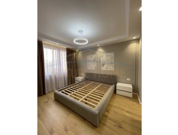 Tirane, shitet apartament 1+1 Kati 3, 54 m² 145.000 € (21Dhjetori)