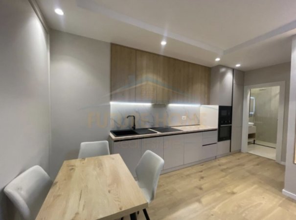 Tirane, shitet apartament 1+1 Kati 3, 64 m² 164.000 € (21Dhjetori)