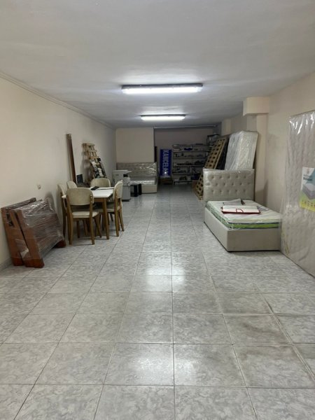 Tirane, shitet ambjent biznesi Kati -1, 98 m² 100.000 € (Dritan Hoxha)