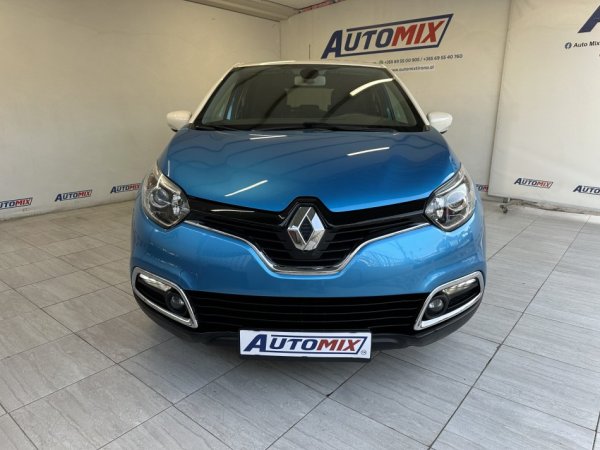 Tirane, shes makine RENAULT CAPTUR Nafte, blu e hapur automatik Klima 181.000 km 10.500 €