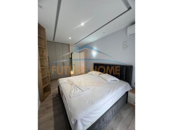 Tirane, jepet me qera 2+1 Kati 2, 1.000 € (Rruga e Barrikadave)