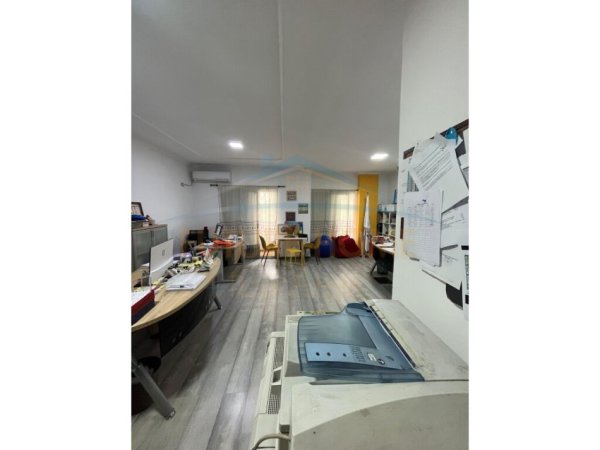 Tirane, shitet apartament 1+1+Ballkon Kati 1, 95 m² 150.000 € (Unaza e Re)