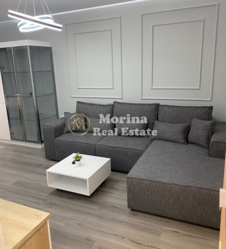 Tirane, jepet me qera apartament 1+1 Kati 5, 65 m² 550 € (Komuna Parisit)