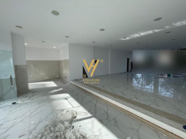 Tirane, shitet ambjent biznesi Kati 0, 624 m² 1.365.000 € (RRUGA NDRE MJEDA)