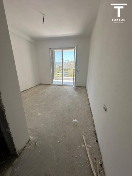 shitet Apartament 2+1+2, Kati 7, 114 m² 170.335 € (Laprak) TT 997