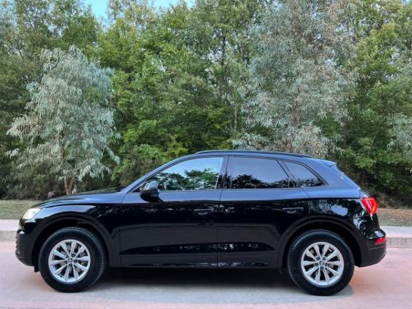 shes Audi AUDI Q5 - AUTOMAT - 2.0 NAFTE - 2018