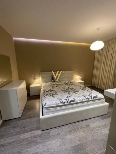 Tirane, jepet me qera apartament 3+1+Ballkon Kati 6, 160 m² 1.200 € (KODRA E DIELLIT)