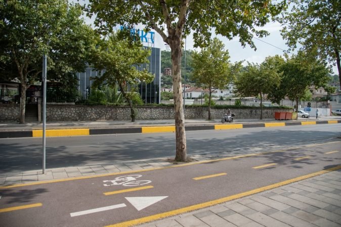 Tirane, shitet apartament 1+1 Kati 2, 60 m² 62.000 € (Gjimnazi Myslym Keta)