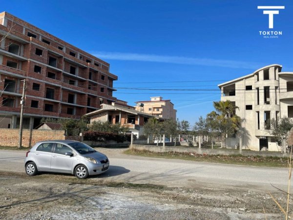 Kavaje, shitet Godine , 480 m² 280.000 € (Qerret) TT 1056
