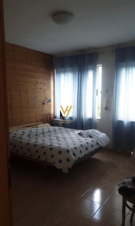 Tirane, jepet me qera apartament 2+1+Ballkon Kati 5, 140 m² 600 € (YZBERISHT)