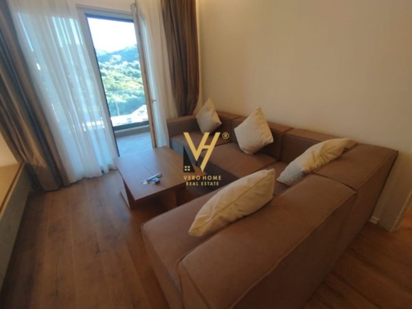 Tirane, jepet me qera apartament 1+1+Ballkon Kati 6, 72 m² 800 € (KODRA E DIELLIT)