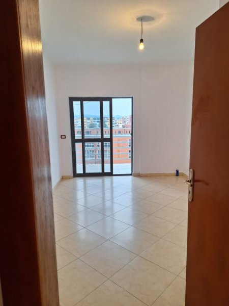 Tirane, shitet apartament 2+1 Kati 5, 120 m² 149.000 € (Don Bosko)