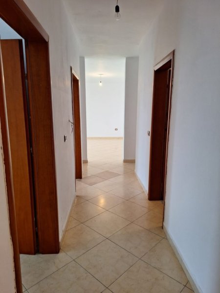 Tirane, shitet apartament 2+1 Kati 5, 120 m² 149.000 € (Don Bosko)