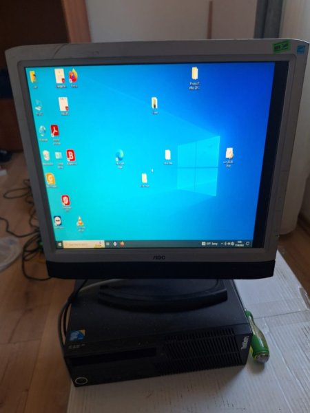 Tirane, shes Kompjuter+Monitor IBM ThinkCentre