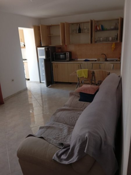 Tirane, jepet me qera apartament 2+1+Ballkon Kati 4, 70 m² 400 € (MOZAIKU I TIRANES)