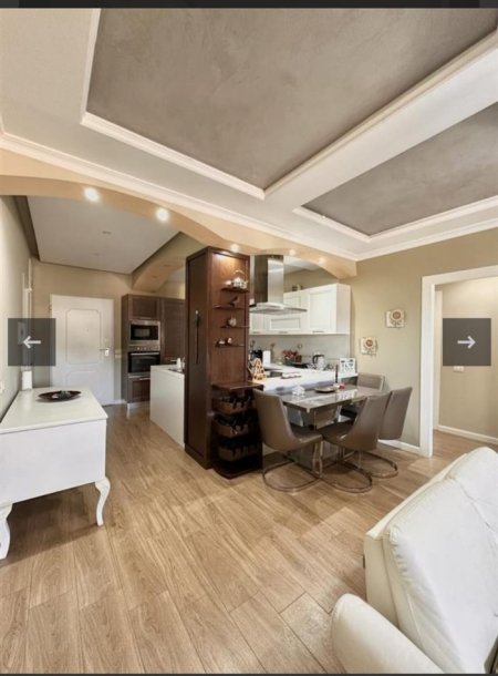 Tirane, shes apartament 2+1 Kati 4, 120 m² 169.000 € (yzberisht)