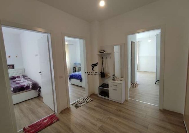 Tirane, shitet apartament 3+1+Ballkon Kati 1, 148 m² 115.000 € (FRESKU)
