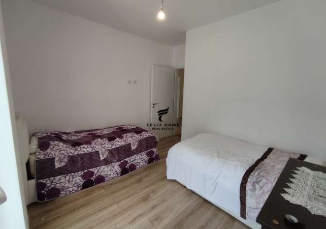 Tirane, shitet apartament 3+1+Ballkon Kati 1, 148 m² 115.000 € (FRESKU)