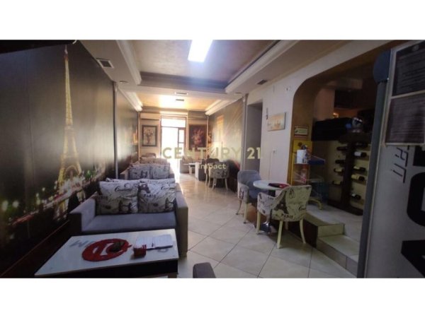 Tirane, shitet Kati 0, 100 m² 180.000 € (MINE PEZA)