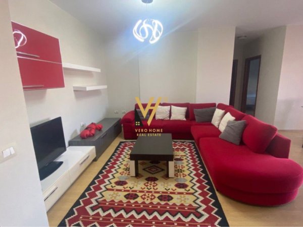 Tirane, jepet me qera apartament 2+1+2+Ballkon Kati 6, 100 m² 700 € (PERBALL DELIJORGJI)