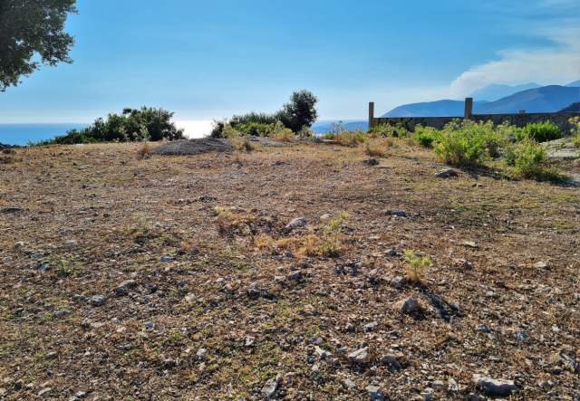 Himare, shes toke ne bregdet 2.000 m² 200.000 Euro