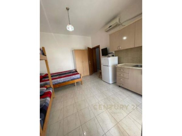 Shitet Hotel ne plazhin e Spillese, 270 000 €