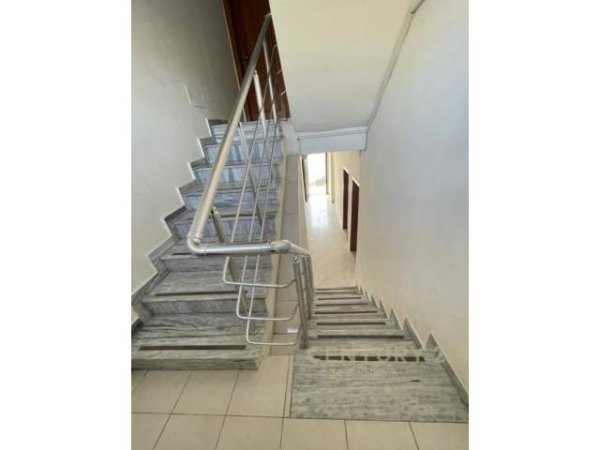 Shitet Hotel ne plazhin e Spillese, 270 000 €