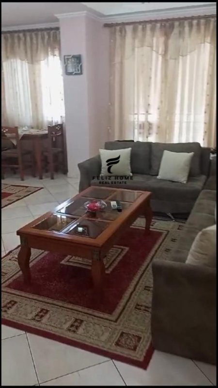 Tirane, jepet me qera apartament 1+1 Kati 2, 75 m² 490 € (5 MAJI)