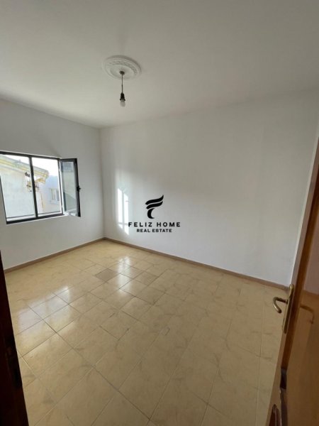 Tirane, shitet apartament 3+1+Ballkon , 150 m² 225.000 € (SELITE)