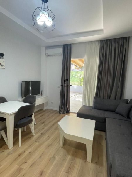 Tirane, shitet apartament 2+1 Kati 1, 95 m² 195.700 € (SELITE)