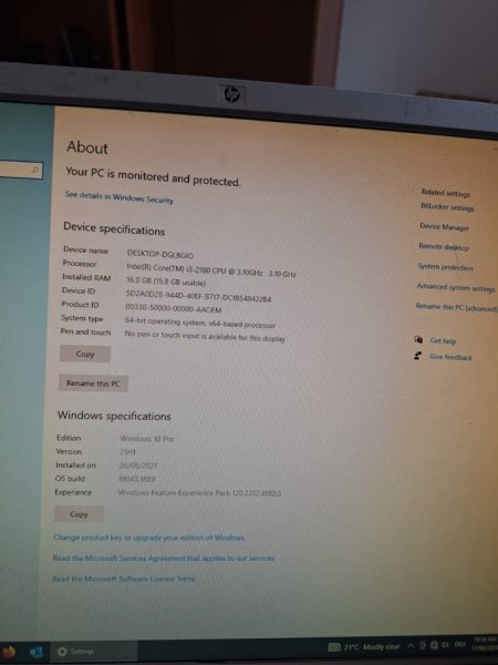 Tirane, shes Kompjuter+Monitor FSC + HP Compaq