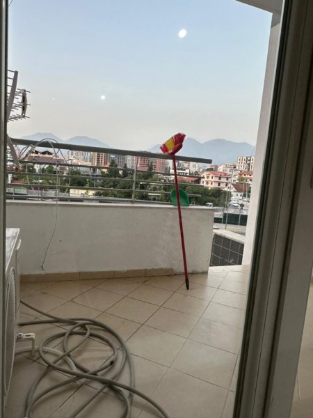 Tirane, shitet apartament 1+1 Kati 2, 80 m² 95.000 € (Rruga Mikel Maruli Bar Oslo)