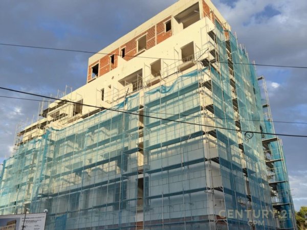 Tirane, shitet apartament 1+1+Ballkon Kati 3, 70 m² 126.720 € (Don Bosko)