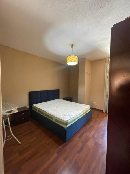 Shitet apartament 1+1 150.000 € (Rruga e Elbasanit)