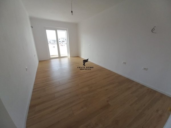Tirane, shitet apartament 1+1+Ballkon Kati 5, 53 m² 79.000 € (RRUGA KONGRESI MANASTIRIT)