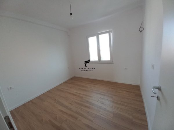 Tirane, shitet apartament 1+1+Ballkon Kati 5, 53 m² 79.000 € (RRUGA KONGRESI MANASTIRIT)
