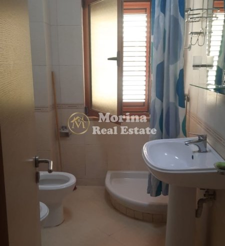 Tirane, jepet me qera apartament 3+1 Kati 2, 145 m² 600 € (Vilat Gjermane)