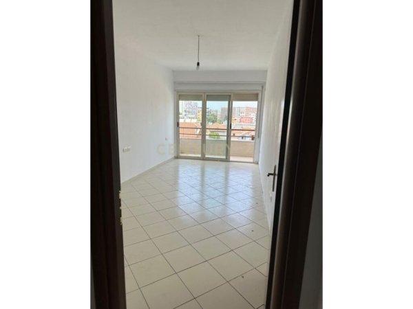 Tirane, shitet apartament 2+1 Kati 5, 96 m² 135.001 € 