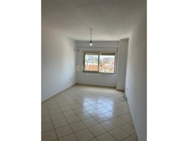Tirane, shitet apartament 2+1 Kati 5, 96 m² 135.001 € 