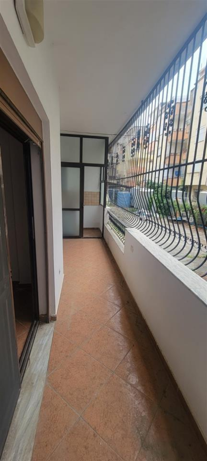 Durres, shitet apartament 1+1 Kati 1, 63 m² 80.000 € (Golem, Plazh,pran HOTEL BESANI)