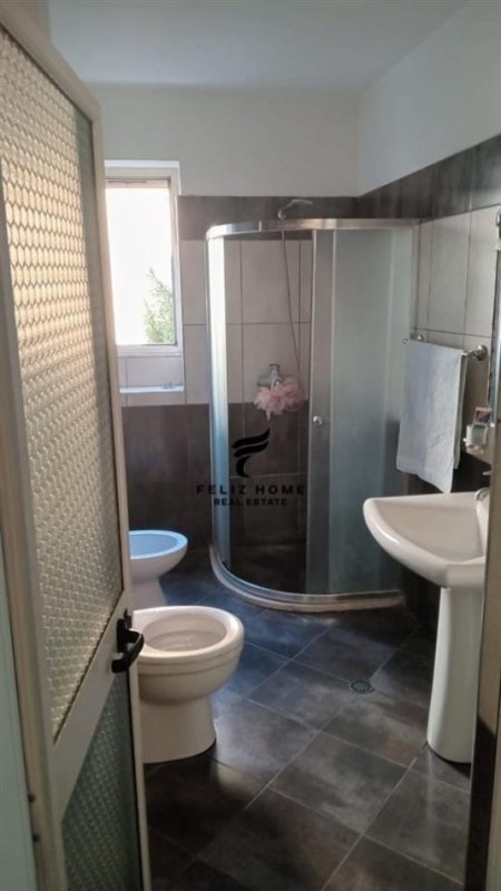 Tirane, shitet apartament 1+1 Kati 2, 53 m² 80.000 € (VARRI BAMIT)