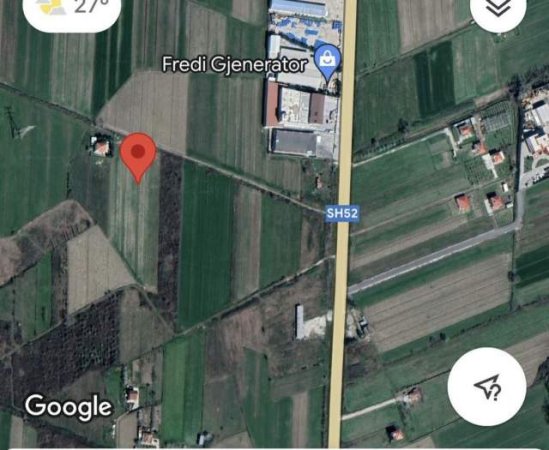 Tirane, shes toke 3.000 m² 9,000,000 Leke